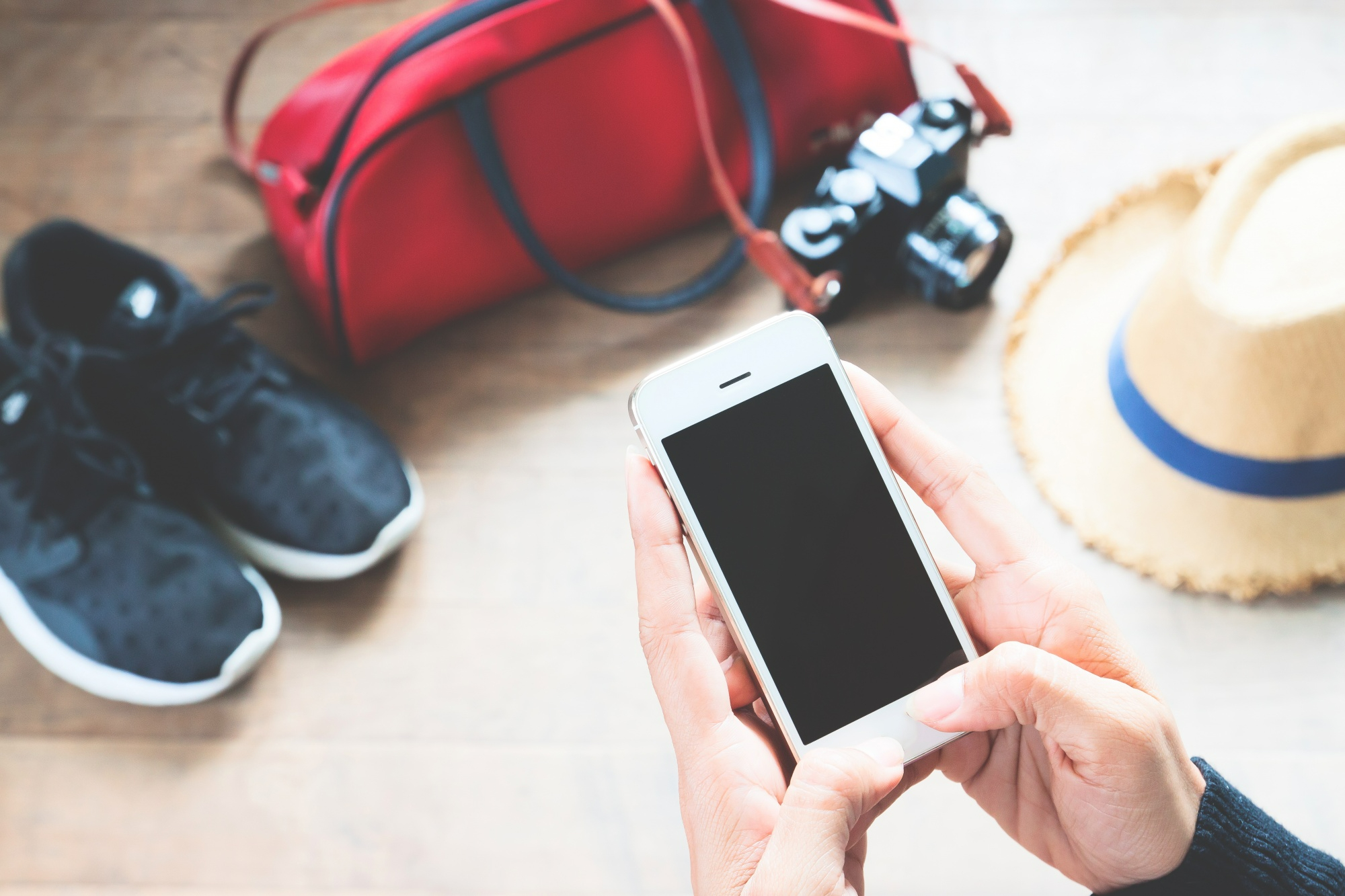 Tarifas diferenciadas para quem faz uma reserva pelo smartphone são frequentes, já que podem acelerar a tomada de decisão por parte do consumidor | Crédito: Freepik